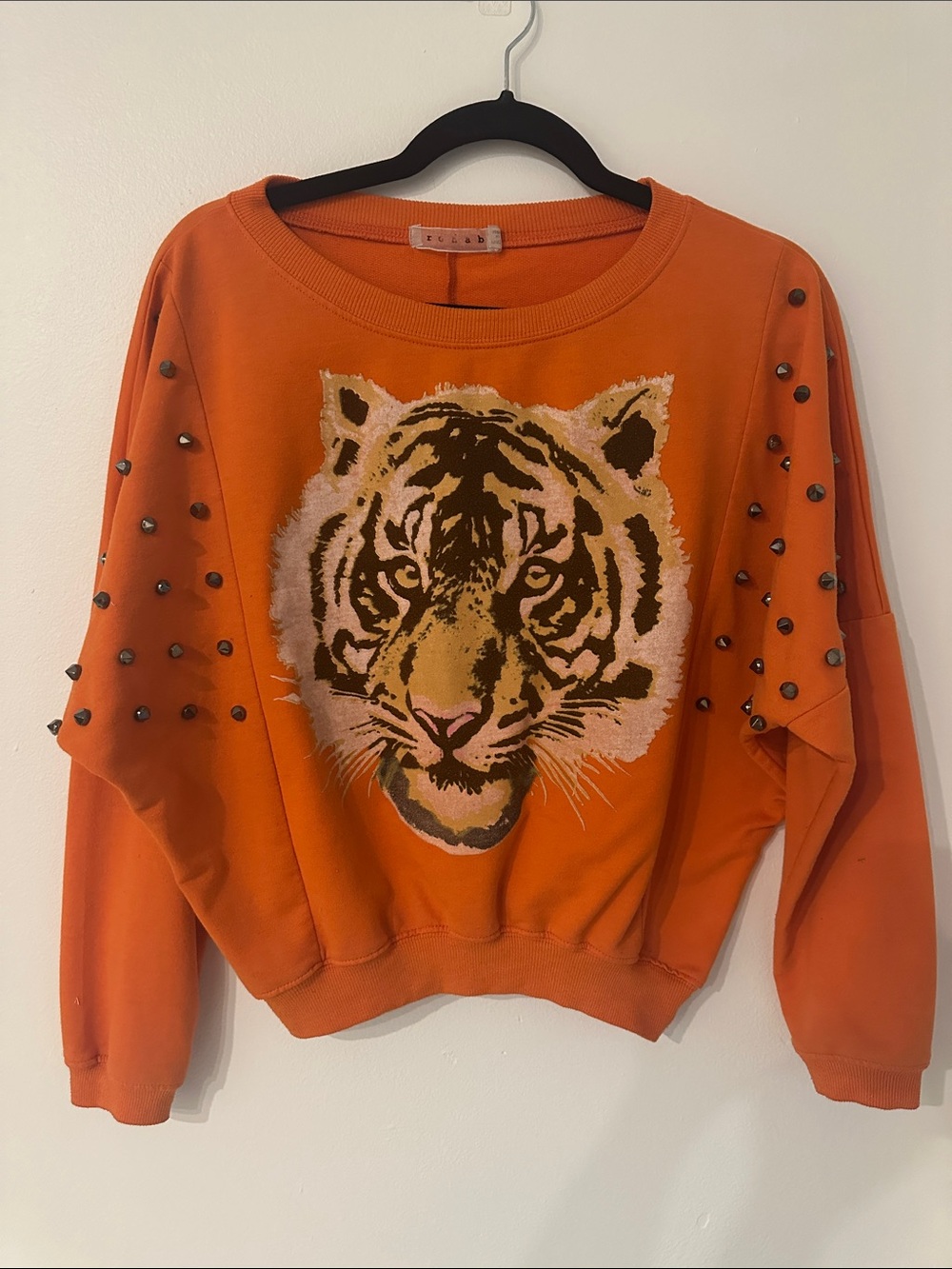 Rehab woman’s Orange Tiger Studded Sweatshirt size small